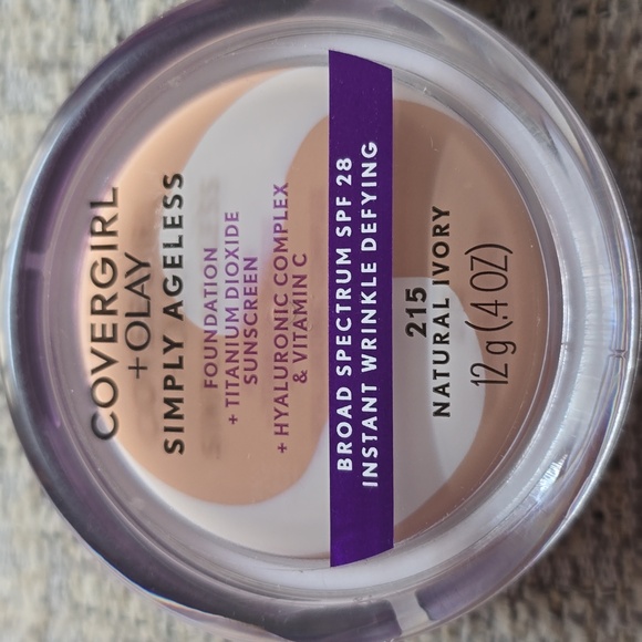 COVERGIRL + OLAY SIMPLY AGELESS FOUNDATION  #215 NATURAL IVORY BUNDLE OF 2 - Picture 2 of 5